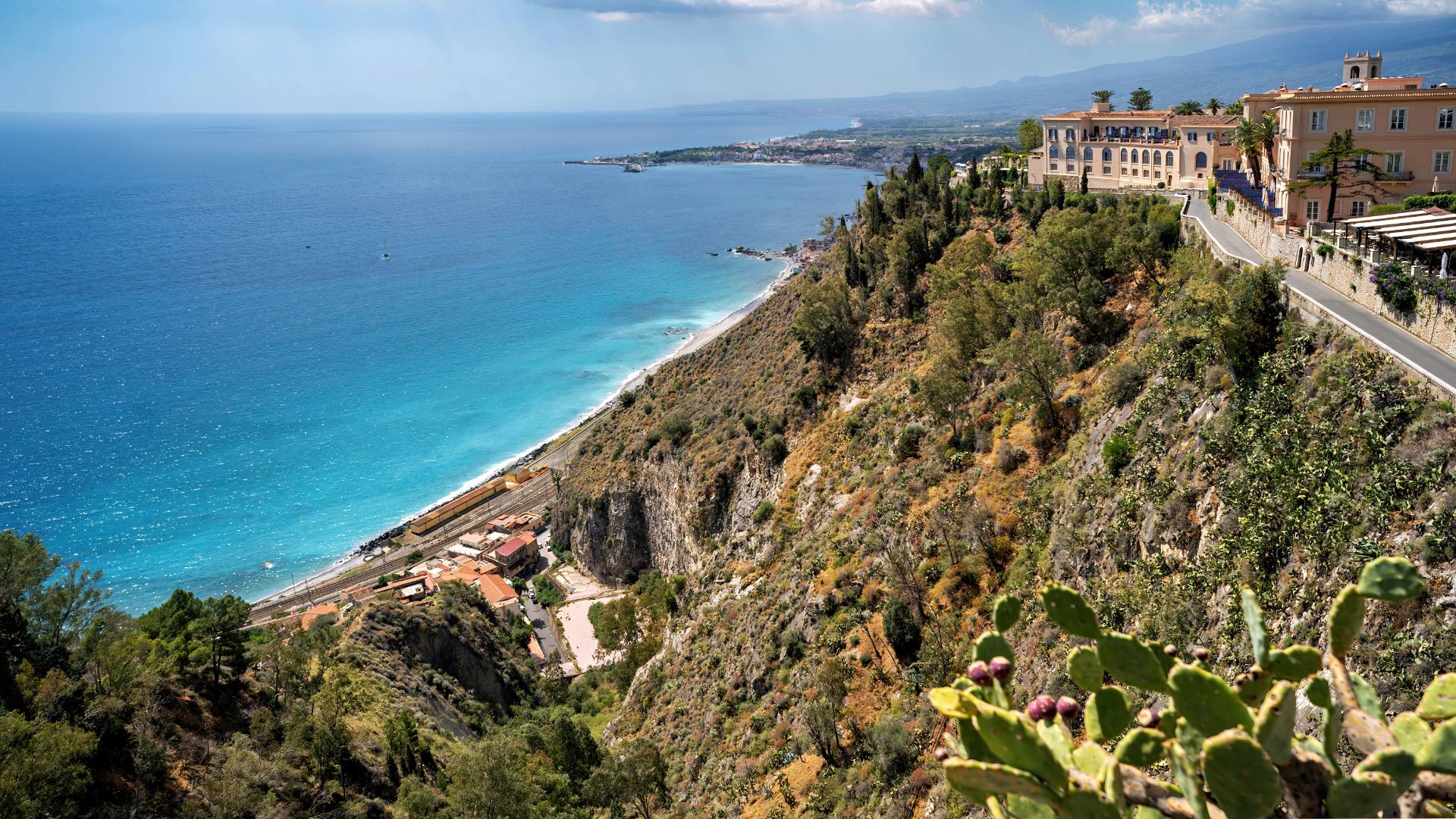 Blick über die Bucht nach Giardini-Naxos